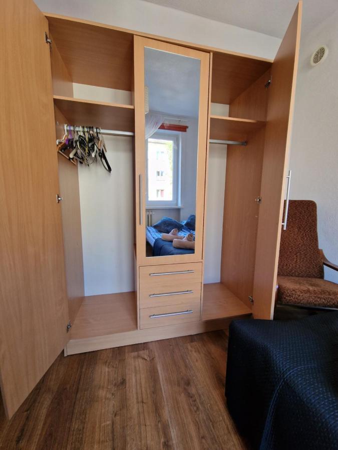 Апартаменты R Mieszkanie Cale Albo Pokoj Bllisko Wszystko Гданьск Экстерьер фото
